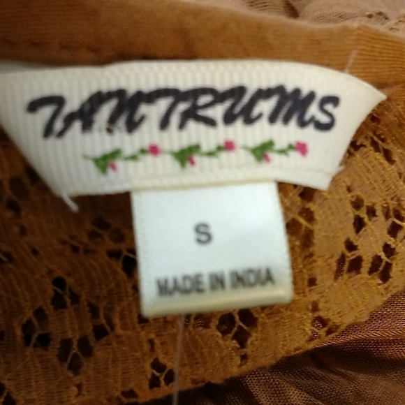 Tantrums Tan Embroidered Tunic Top🪶 - Picture 7 of 7